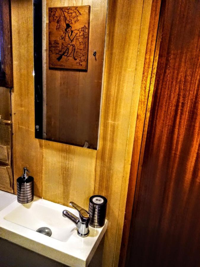Two Rooms Rustic House - Self Check-In Bucharest Exterior photo